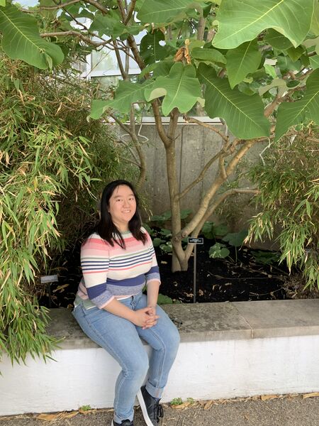 File:Jacklyn At the Phipps Conservatory.jpg